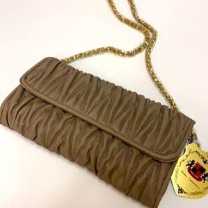 Urban expressions Rouched clutch/shoulder bag A27